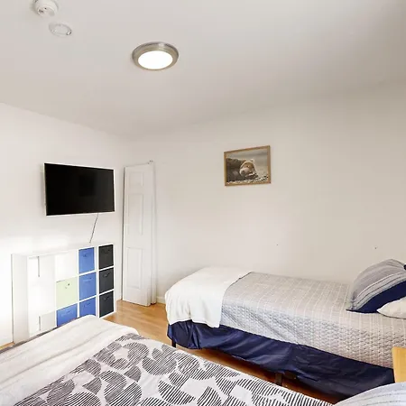 Friendly Cove Villa